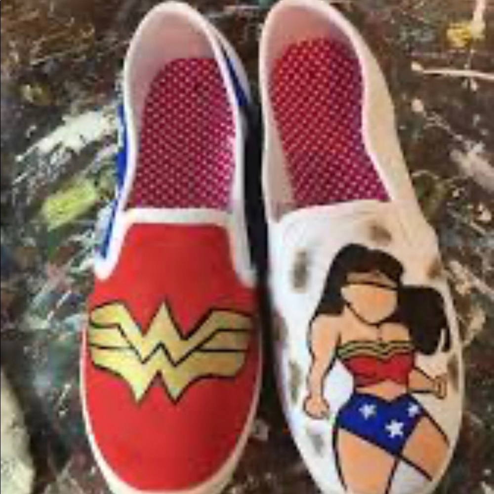 Hand painted shoes - Picture 15 of 16